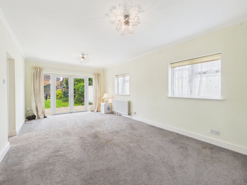 Images for Ashford, Surrey EAID:2640919782 BID:ASH