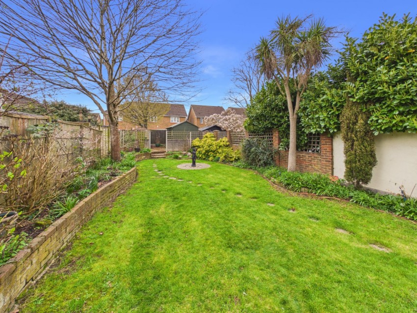 Images for Ashford, Surrey EAID:2640919782 BID:ASH