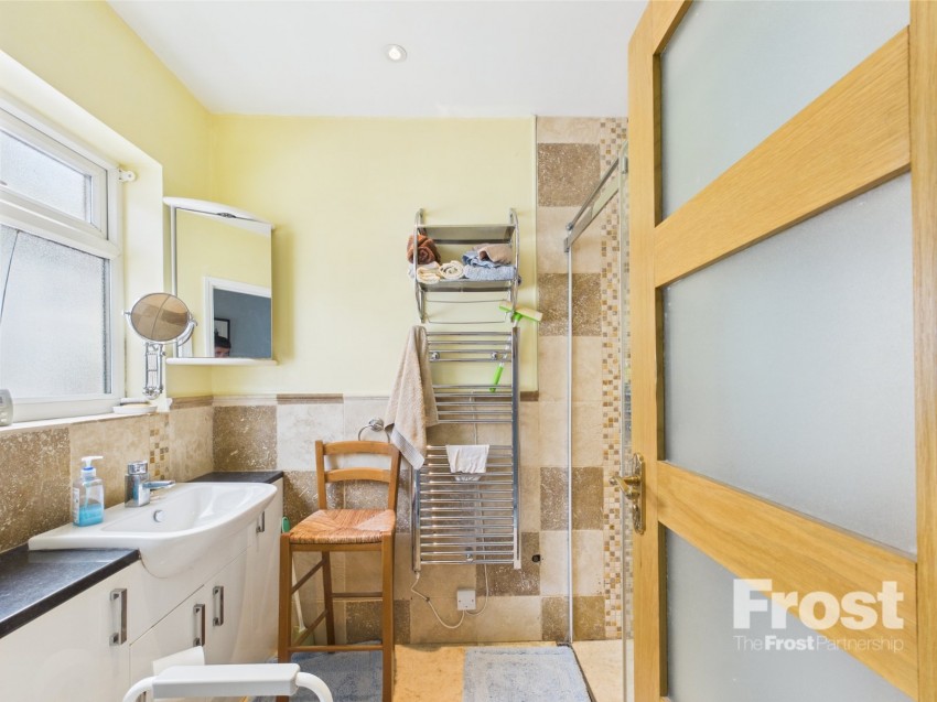 Images for Ashford, Surrey EAID:2640919782 BID:ASH