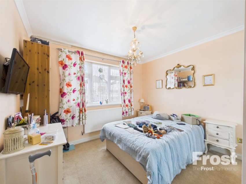 Images for Ashford, Surrey EAID:2640919782 BID:ASH