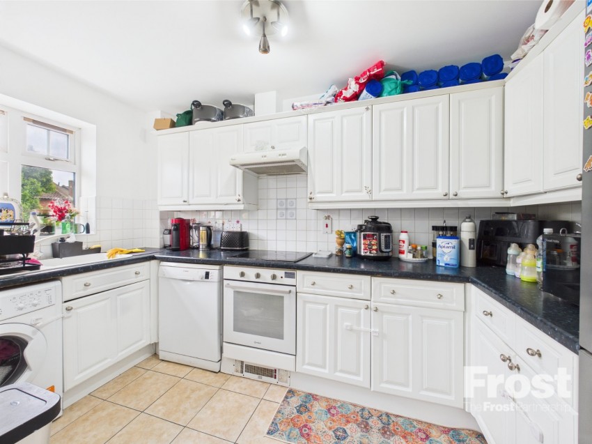Images for Ashford, Surrey EAID:2640919782 BID:ASH