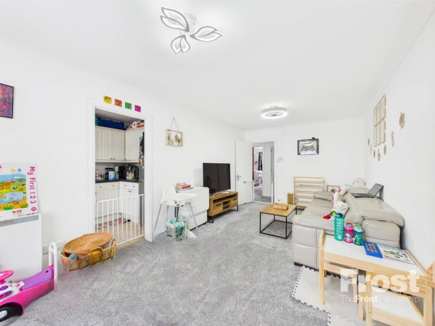 Images for Ashford, Surrey EAID:2640919782 BID:ASH