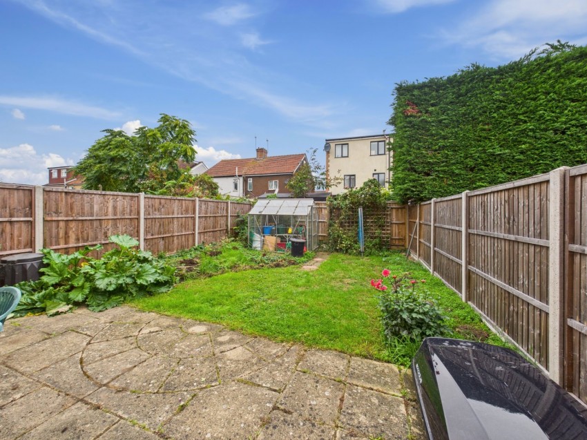 Images for Ashford, Surrey EAID:2640919782 BID:ASH