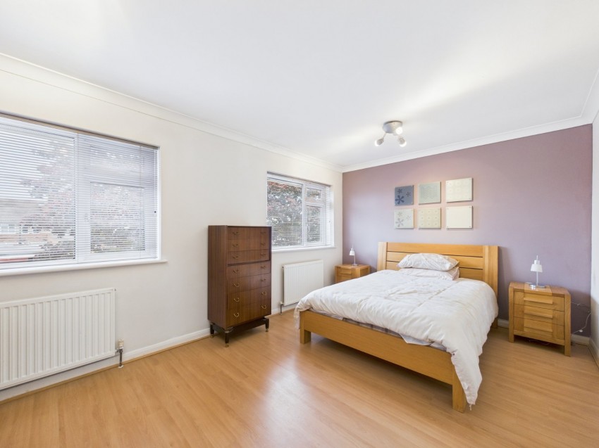 Images for Ashford, Surrey EAID:2640919782 BID:ASH