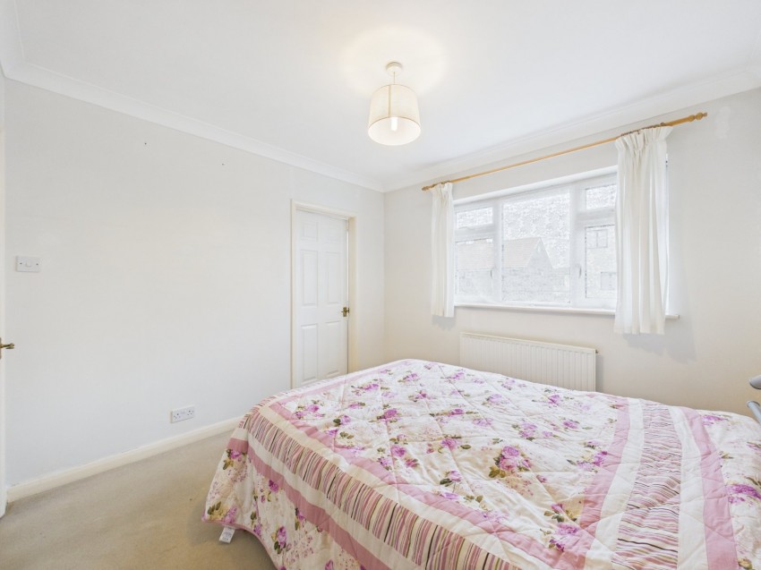 Images for Ashford, Surrey EAID:2640919782 BID:ASH