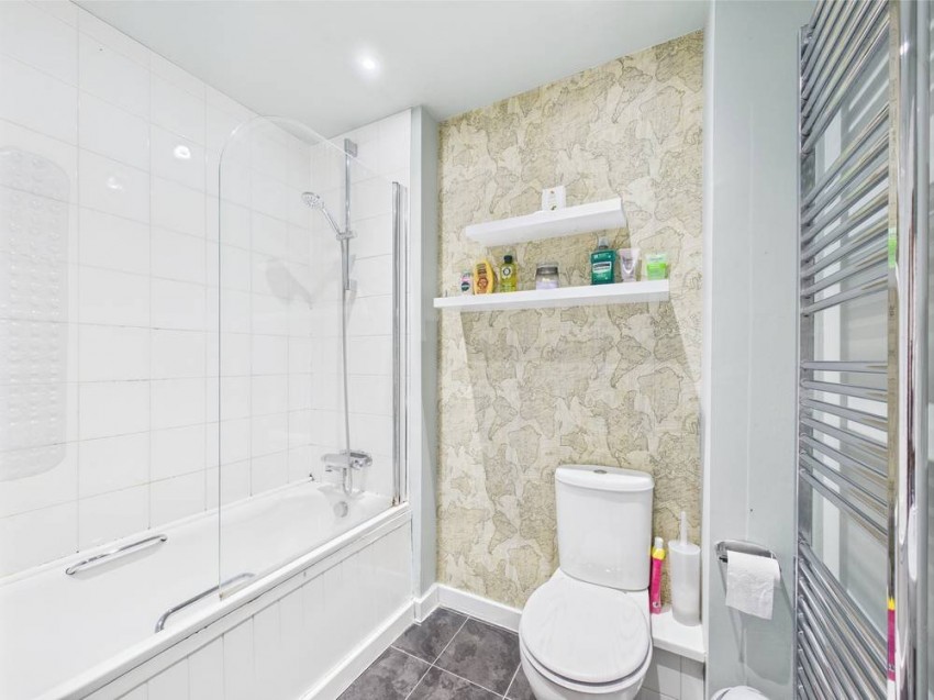 Images for Ashford, Surrey EAID:2640919782 BID:ASH