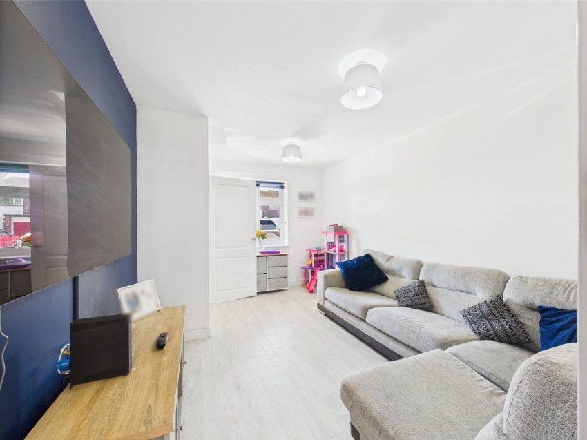 Images for Ashford, Surrey EAID:2640919782 BID:ASH