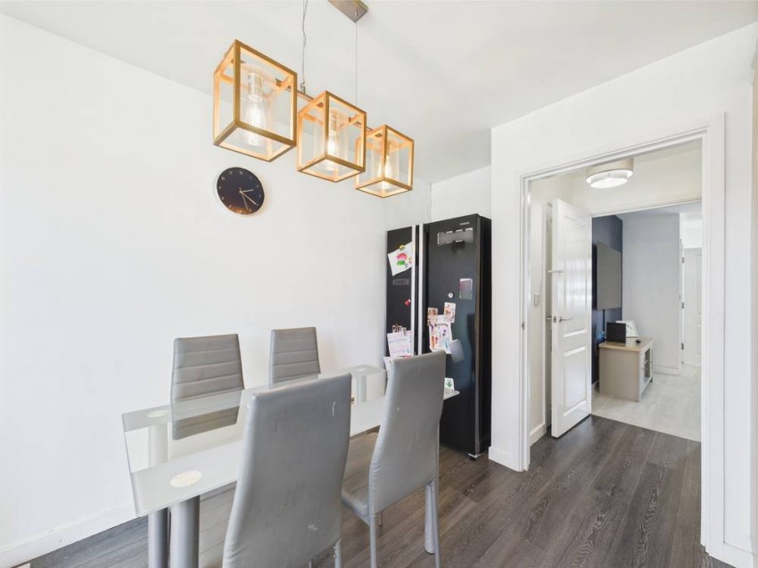 Images for Ashford, Surrey EAID:2640919782 BID:ASH