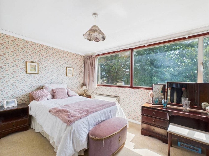 Images for Egham, Surrey EAID:2640919782 BID:STA