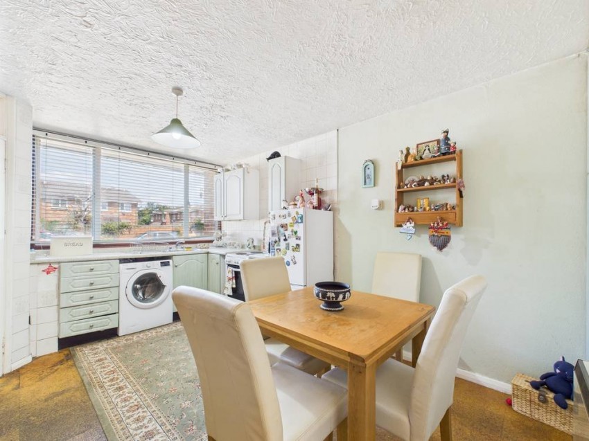 Images for Egham, Surrey EAID:2640919782 BID:STA