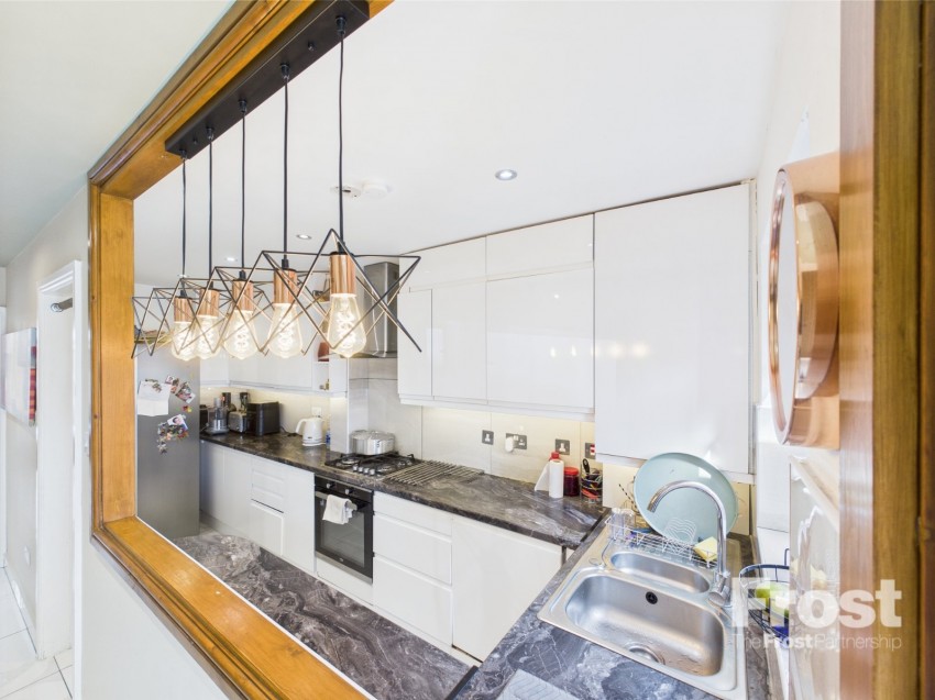 Images for Staines-upon-Thames, Surrey EAID:2640919782 BID:ASH