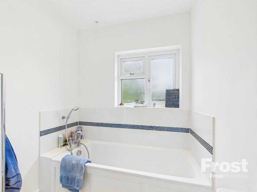 Images for Staines-upon-Thames, Surrey EAID:2640919782 BID:STA