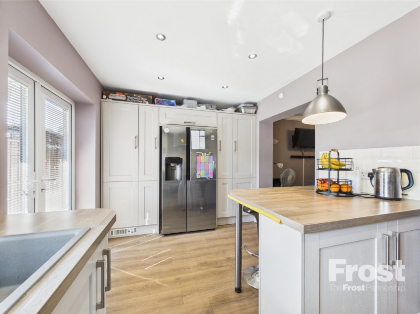 Images for Ashford, Surrey EAID:2640919782 BID:ASH