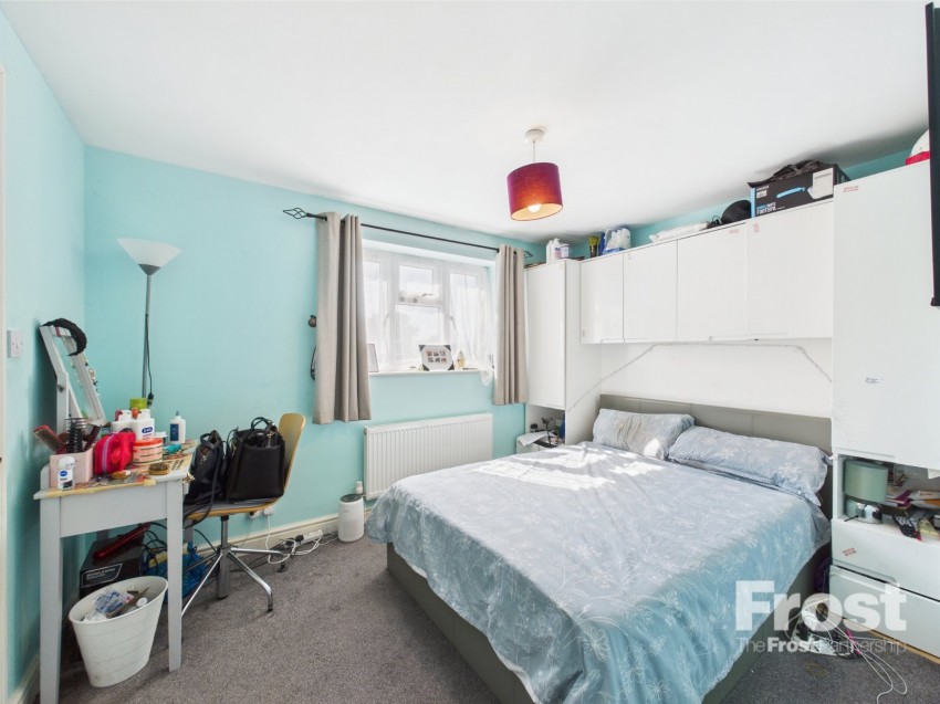 Images for Ashford, Surrey EAID:2640919782 BID:ASH