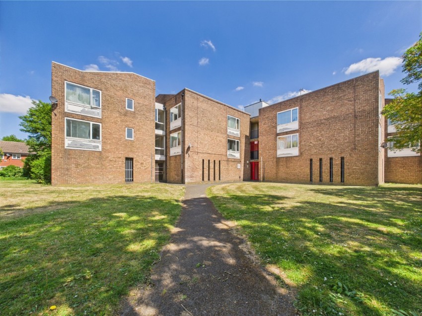 Images for Stanwell, Middlesex EAID:2640919782 BID:ASH