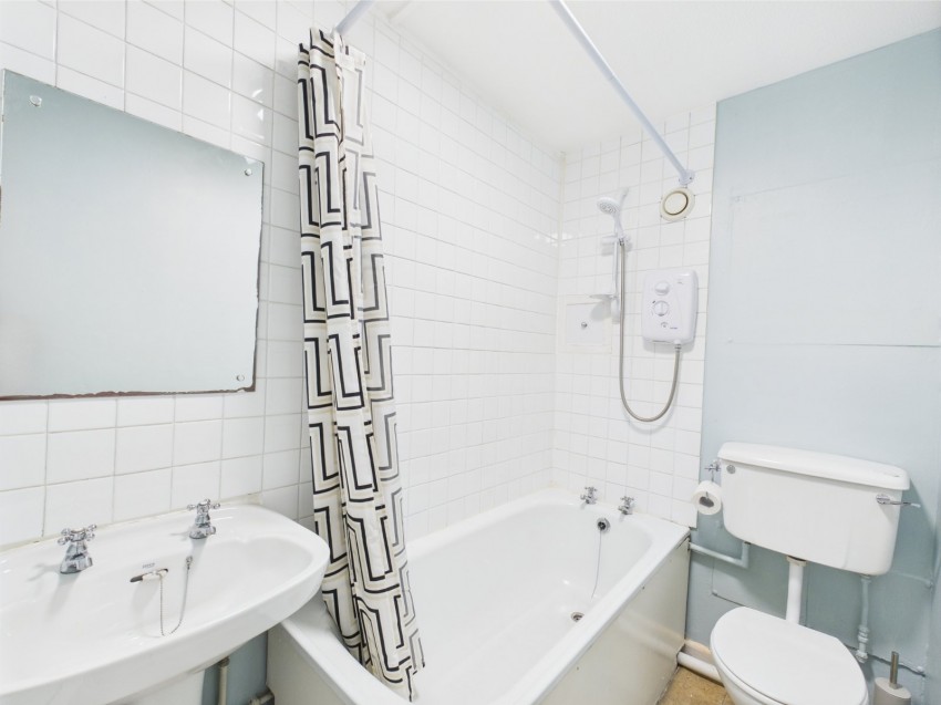 Images for Stanwell, Middlesex EAID:2640919782 BID:ASH