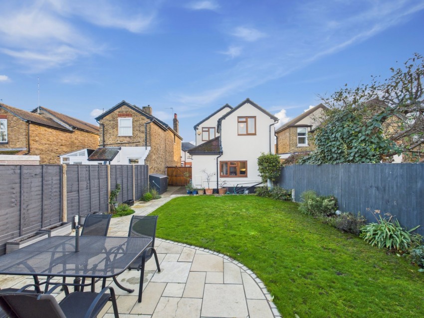 Images for Ashford, Surrey EAID:2640919782 BID:ASH