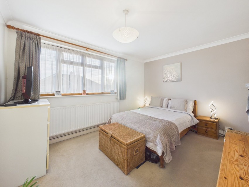 Images for Ashford, Surrey EAID:2640919782 BID:ASH