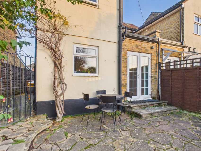 Images for Ashford, Surrey EAID:2640919782 BID:ASH