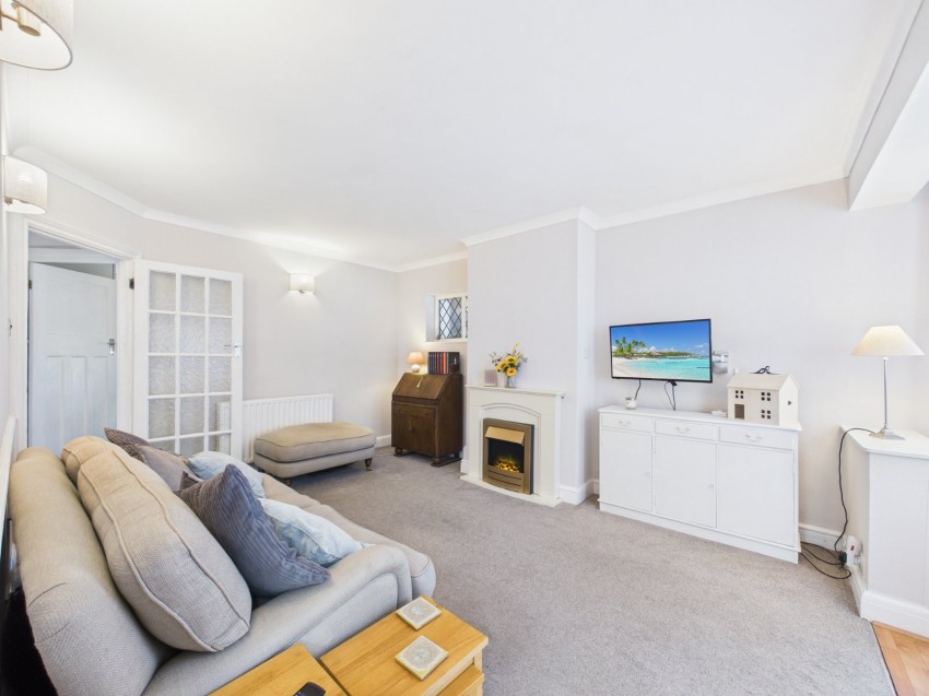 Images for Ashford, Surrey EAID:2640919782 BID:ASH