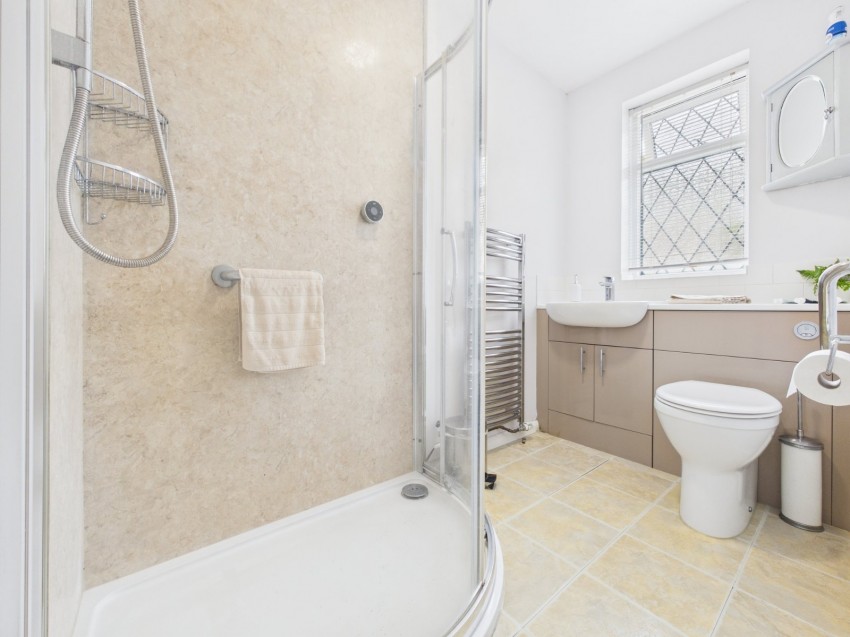 Images for Ashford, Surrey EAID:2640919782 BID:ASH