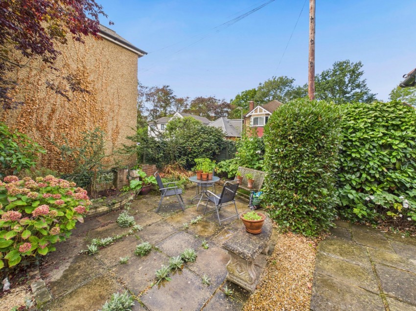 Images for Ashford, Surrey EAID:2640919782 BID:ASH