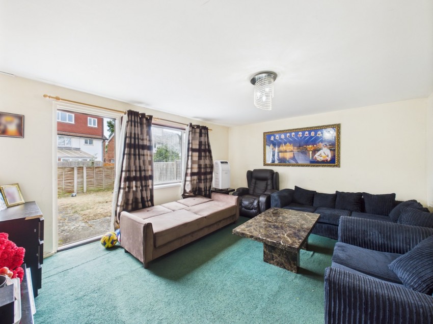 Images for Stanwell, Staines-upon-Thames, Surrey EAID:2640919782 BID:ASH