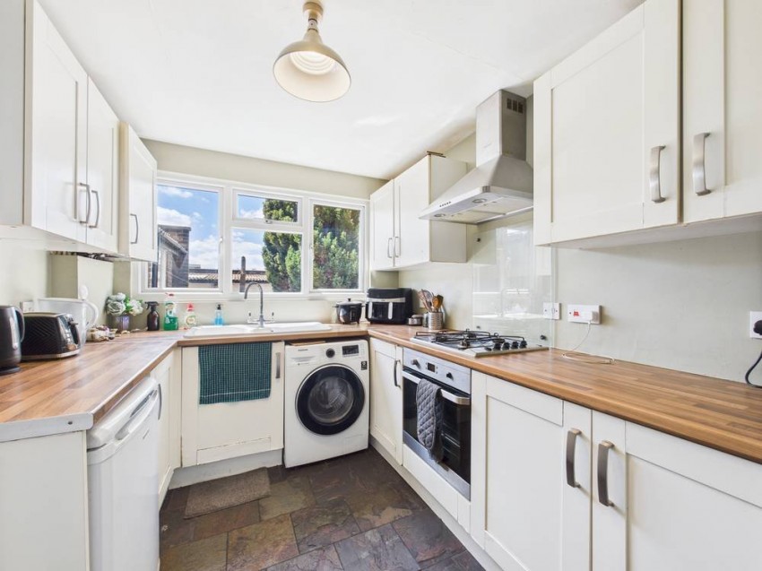 Images for Ashford, Surrey EAID:2640919782 BID:ASH