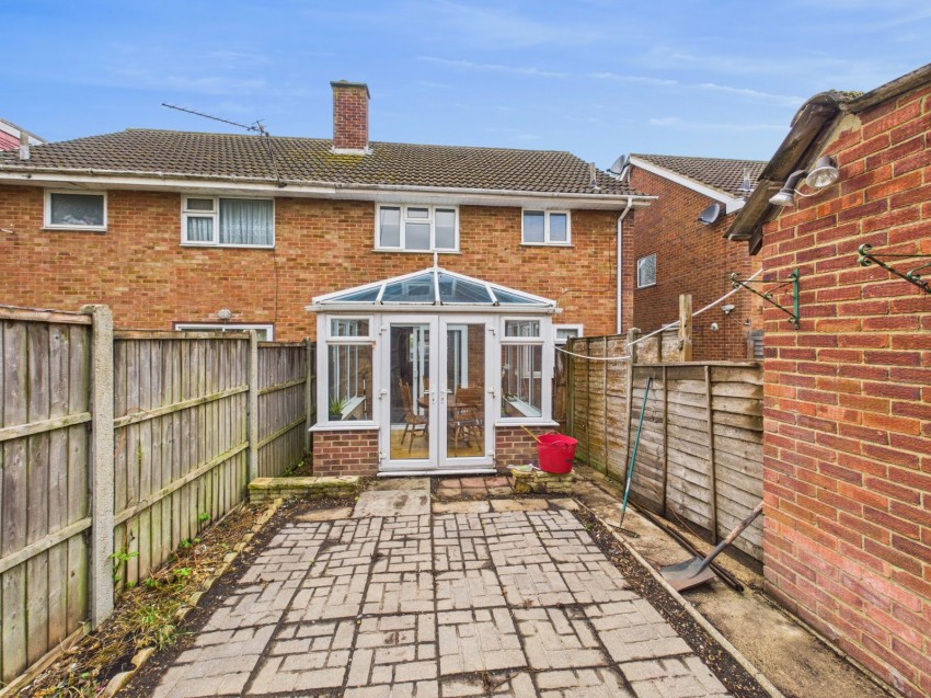 Images for Stanwell, Staines-upon-Thames, Surrey EAID:2640919782 BID:ASH