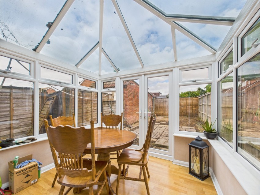 Images for Stanwell, Staines-upon-Thames, Surrey EAID:2640919782 BID:ASH