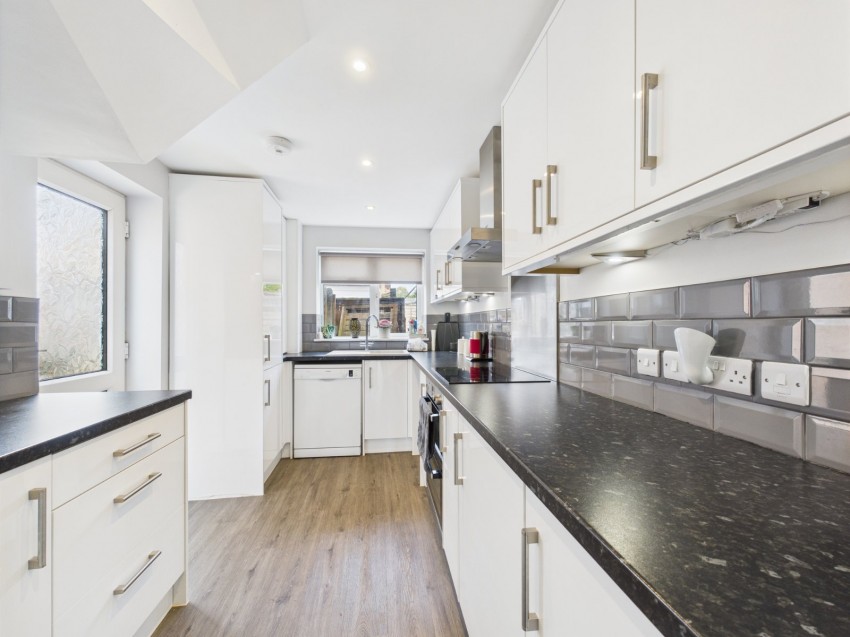 Images for Stanwell, Staines-upon-Thames, Surrey EAID:2640919782 BID:ASH