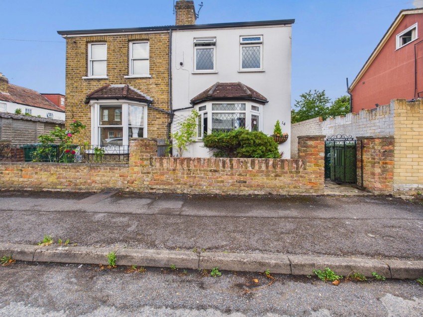 Images for Ashford, Surrey EAID:2640919782 BID:ASH