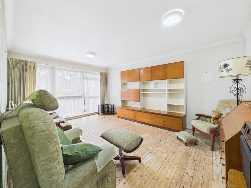 Images for Ashford, Surrey EAID:2640919782 BID:ASH