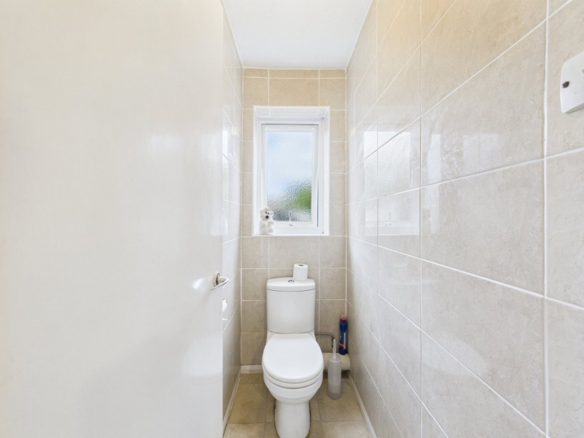 Images for Ashford, Surrey EAID:2640919782 BID:ASH