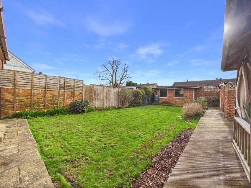 Images for Ashford, Surrey EAID:2640919782 BID:ASH