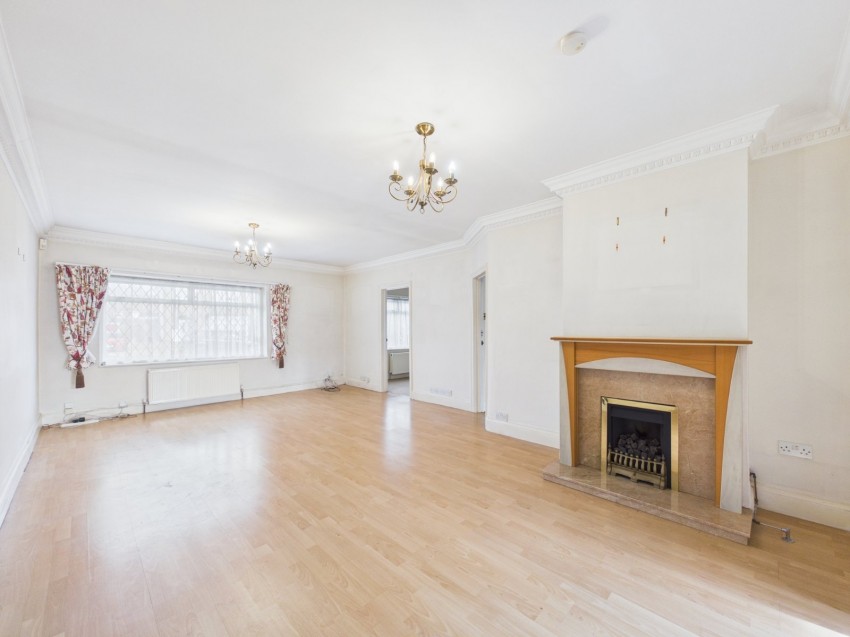 Images for Ashford, Surrey EAID:2640919782 BID:ASH