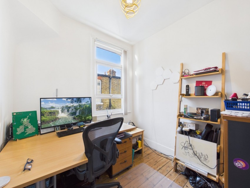 Images for Ashford, Surrey EAID:2640919782 BID:ASH
