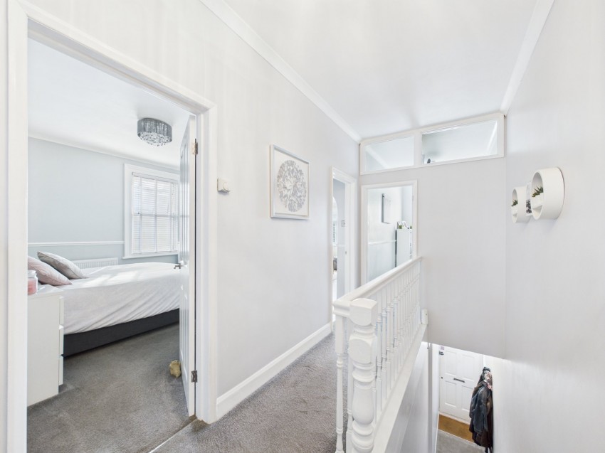 Images for Ashford, Surrey EAID:2640919782 BID:ASH