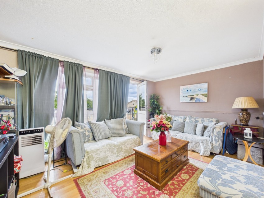 Images for Stanwell, Staines-upon-Thames, Surrey EAID:2640919782 BID:ASH