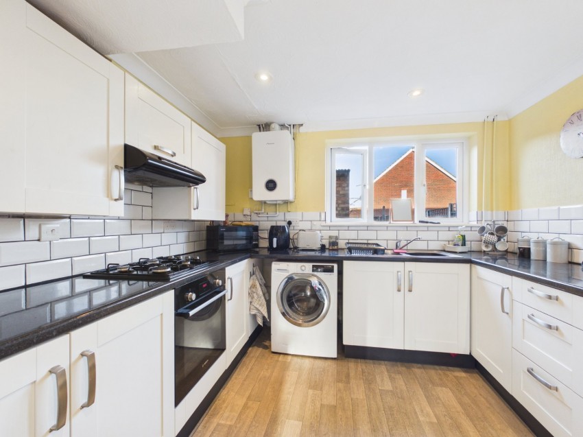 Images for Ashford, Surrey EAID:2640919782 BID:ASH