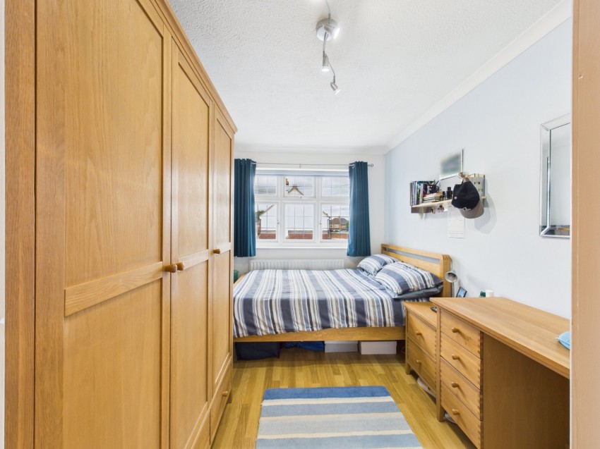 Images for Ashford, Surrey EAID:2640919782 BID:ASH
