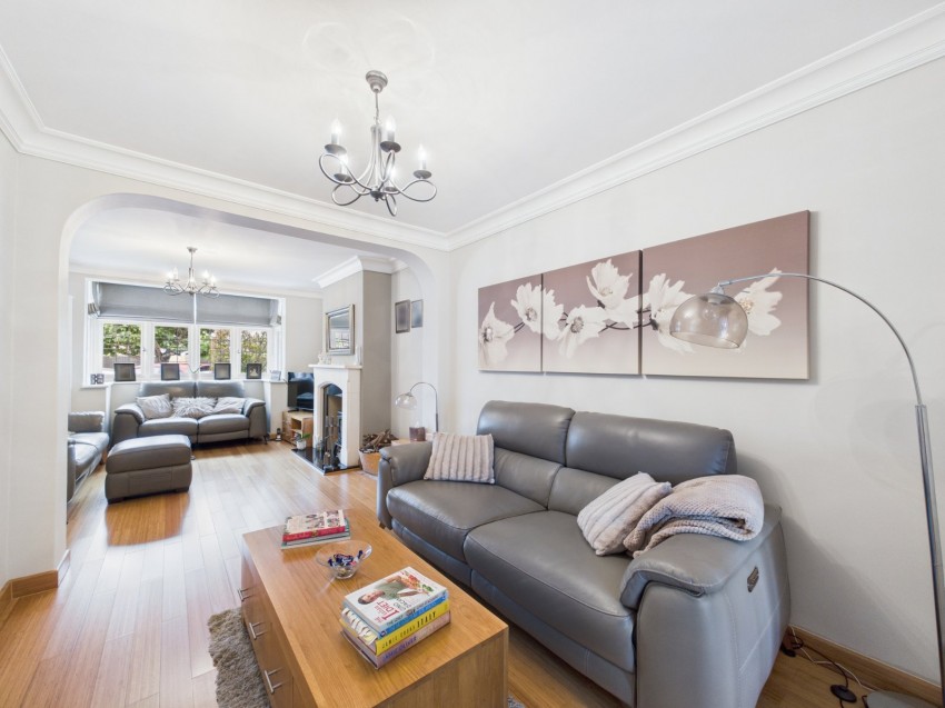 Images for Ashford, Surrey EAID:2640919782 BID:ASH