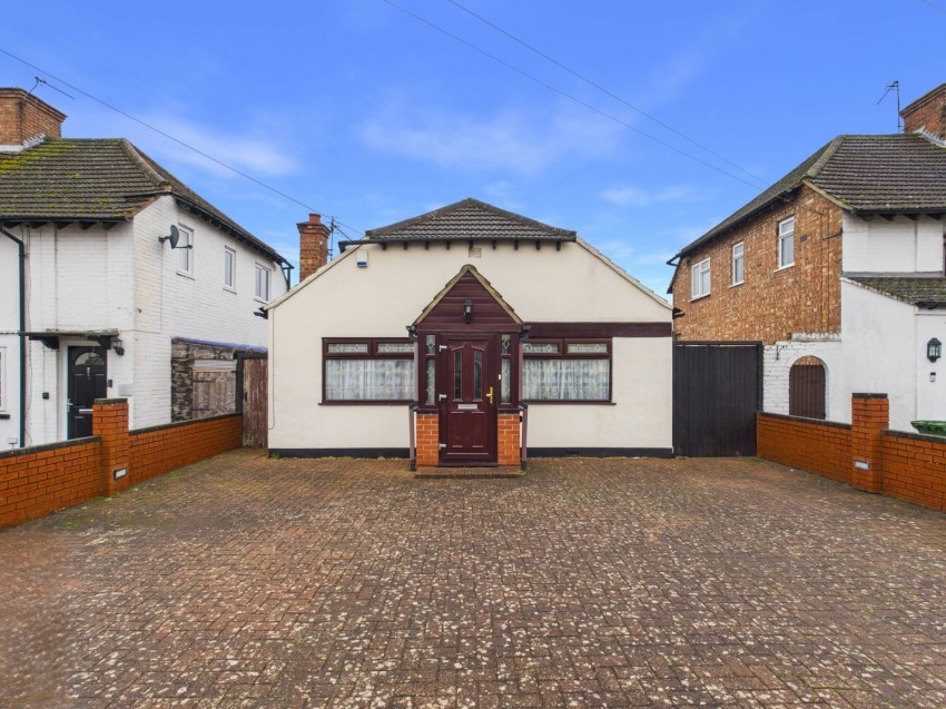 Images for Ashford, Surrey EAID:2640919782 BID:ASH