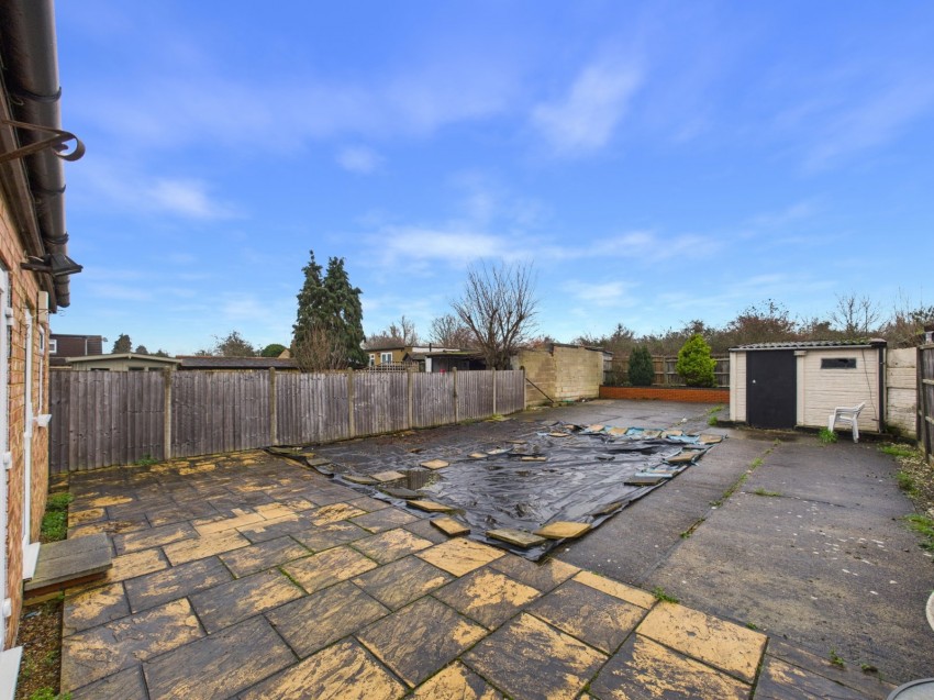 Images for Ashford, Surrey EAID:2640919782 BID:ASH