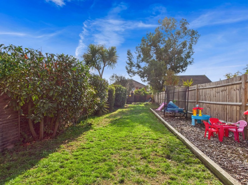 Images for Ashford, Surrey EAID:2640919782 BID:ASH