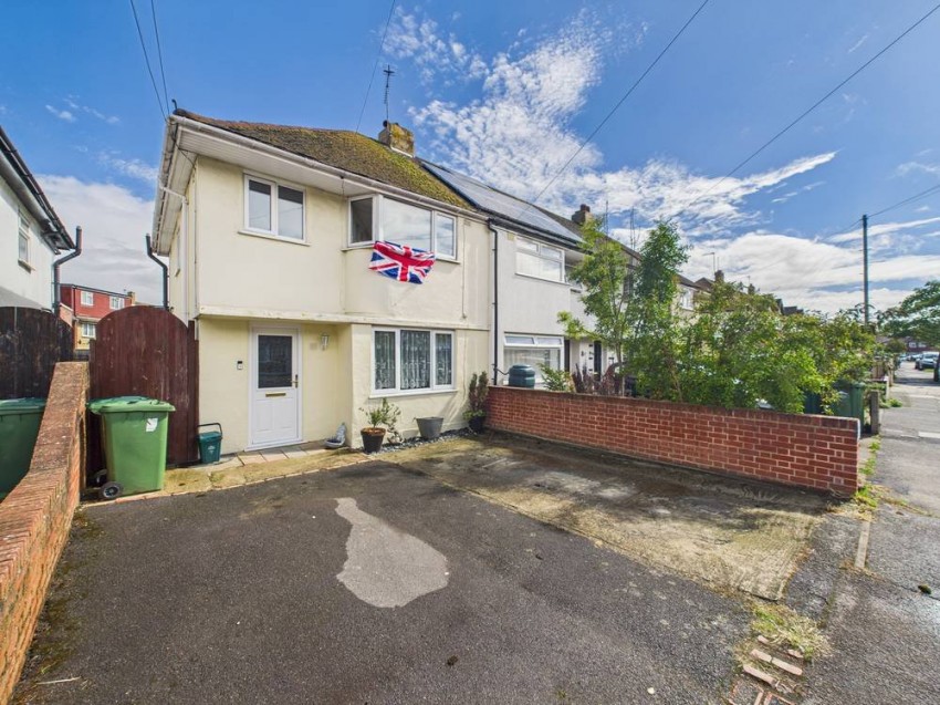 Images for Sunbury-on-Thames, Surrey EAID:2640919782 BID:FEL