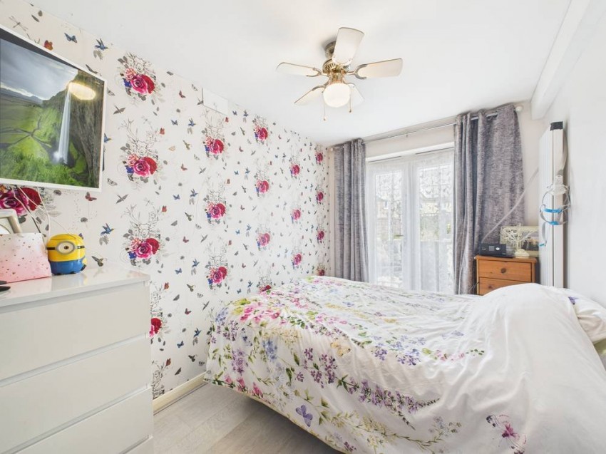 Images for Sunbury-on-Thames, Surrey EAID:2640919782 BID:FEL