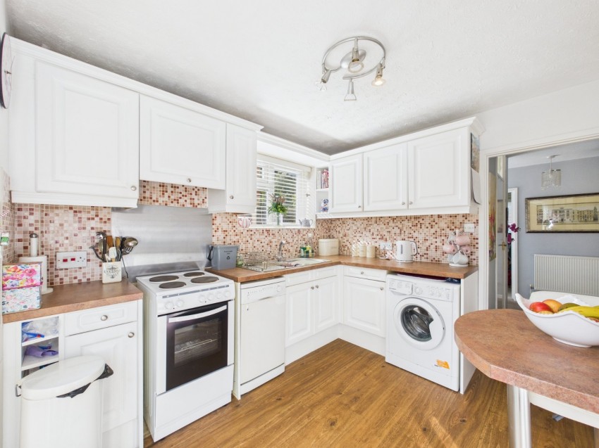 Images for Ashford, Surrey EAID:2640919782 BID:ASH