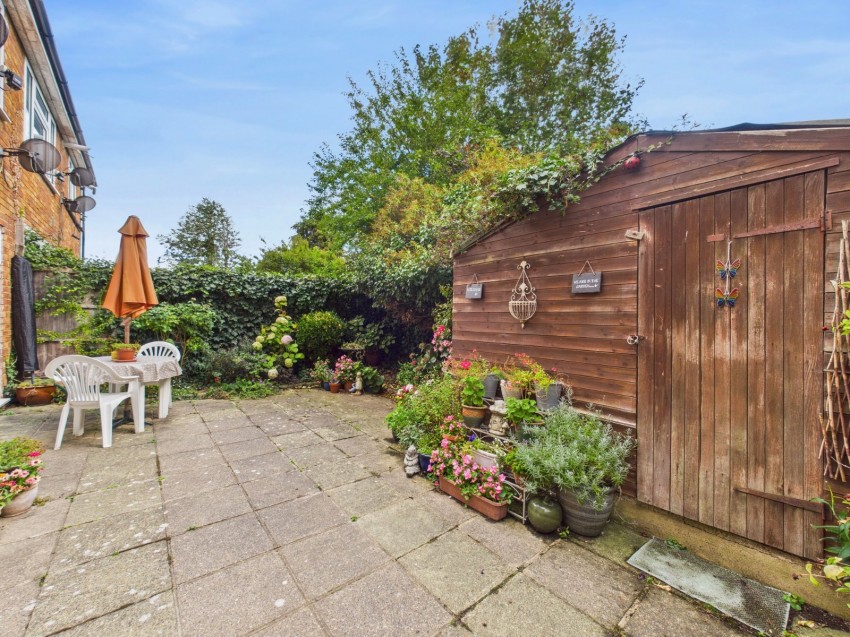 Images for Ashford, Surrey EAID:2640919782 BID:ASH