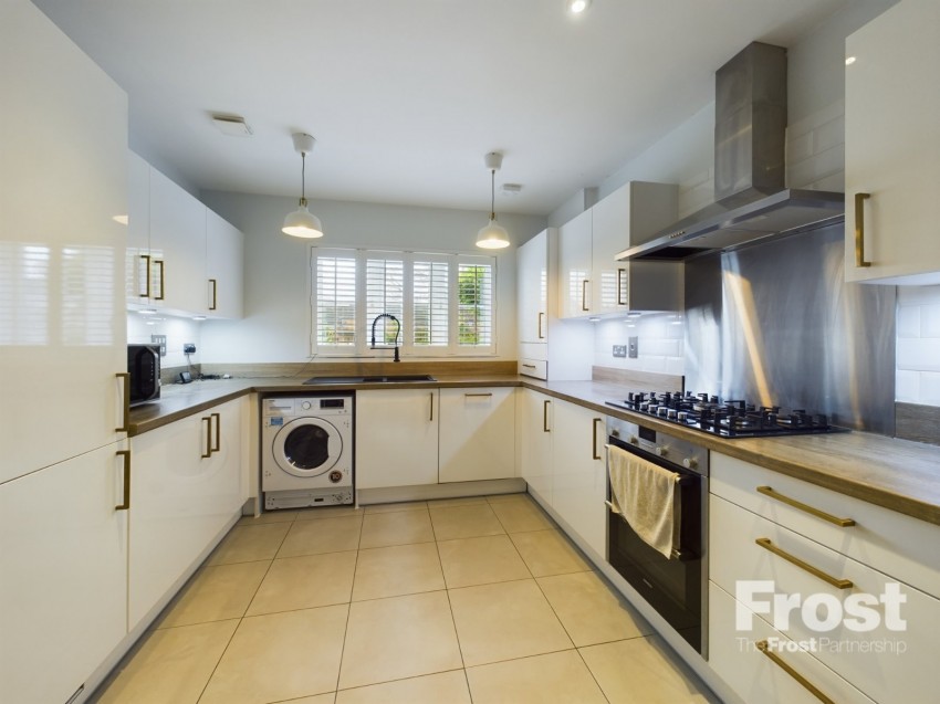 Images for Staines-upon-Thames, Surrey EAID:2640919782 BID:ASH